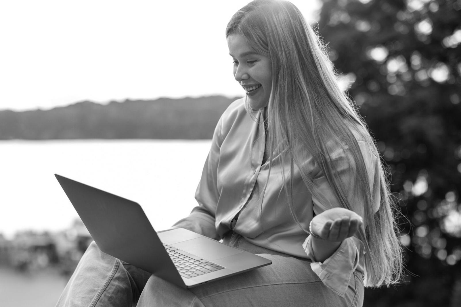 Transparente Finanzanalyse - Dokumentenprüfung für Franchise-Projekte